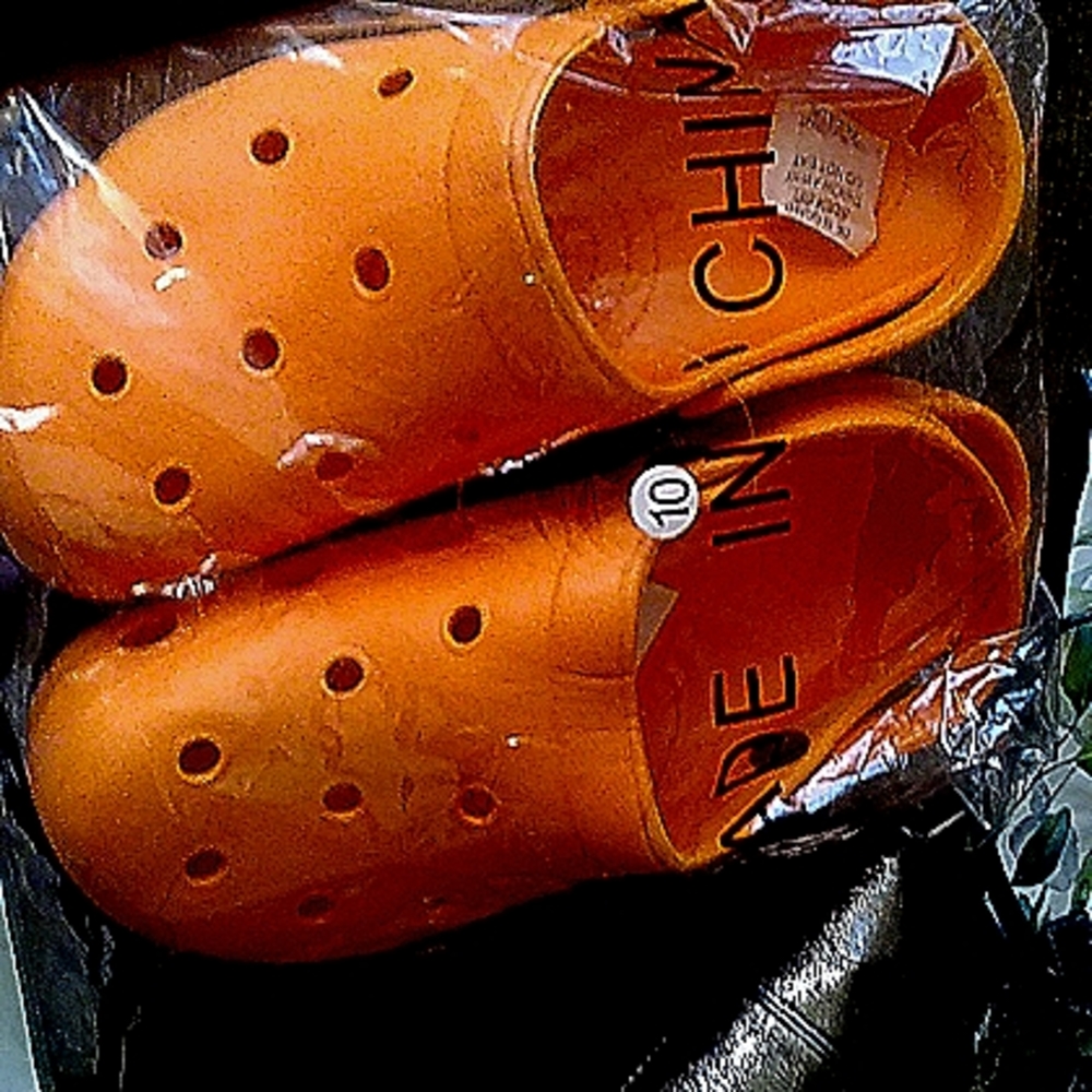 Orange size 10 outdoor shoes